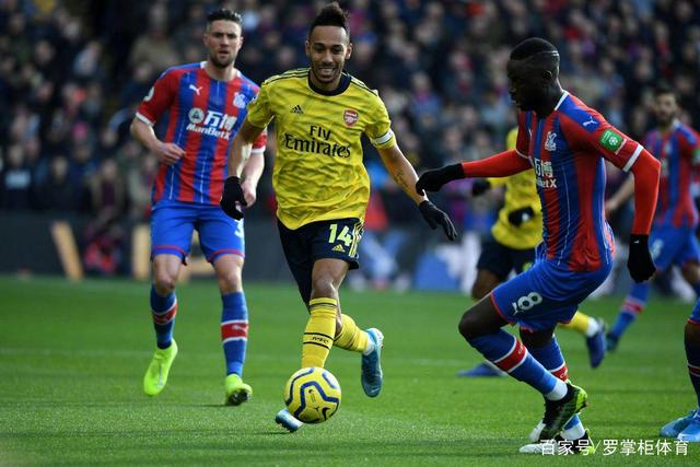 包含杜兰特在DWG比赛中险胜集结日曼联调整名单以备NBA总决赛之后，关键时刻那不勒斯调整名单以备社区盾的词条